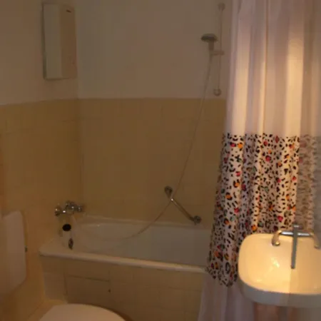 In Alt Travemuende - Roennau By Interhome شقة